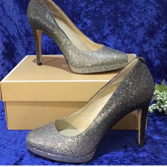 Michael Kors Shoes - Michael Kors Georgia Pump